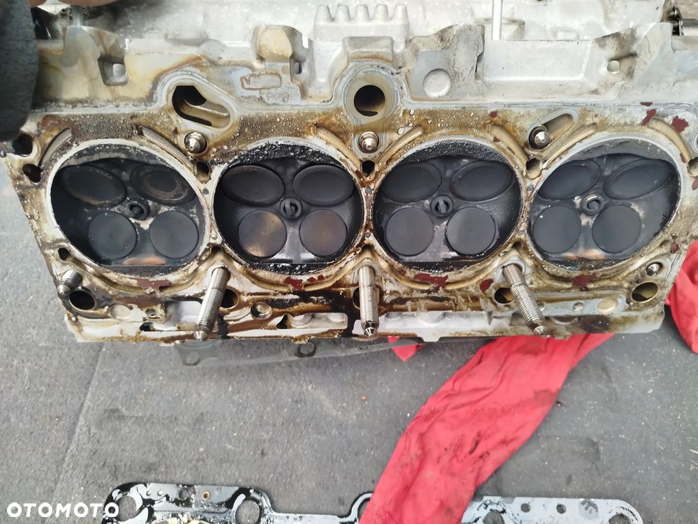 AUDI A4 B6 2.0 FSI AWA głowica silnika wariator - 3