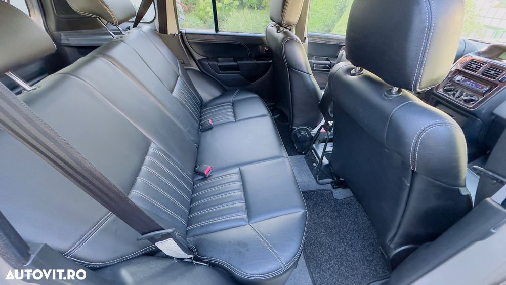 Mitsubishi Pajero Pinin 2.0 GDI Automatik Intense - 11