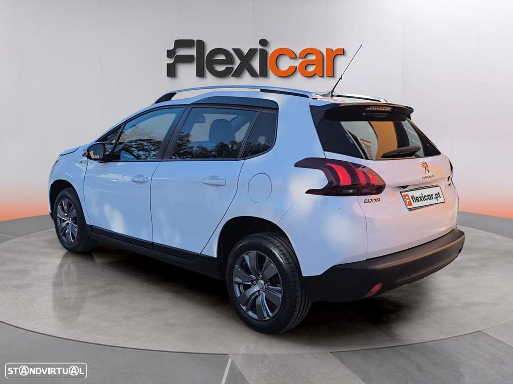 Peugeot 2008 1.2 PureTech Style - 5