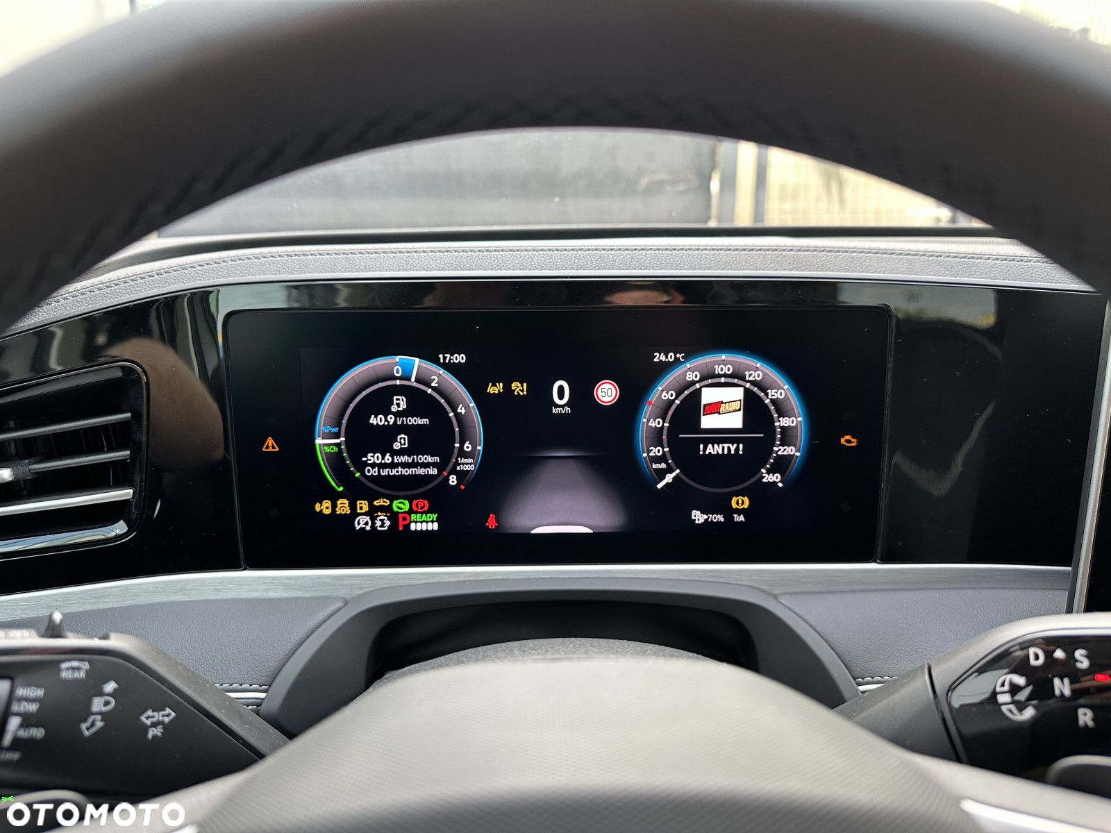 Volkswagen Passat - 33