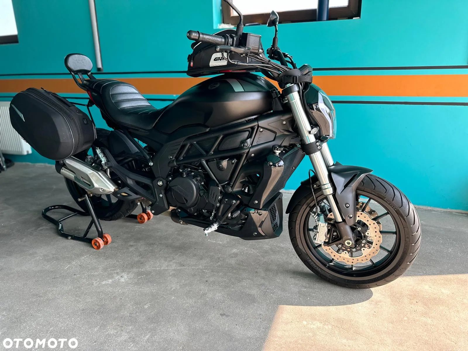 Benelli 502 C - 1