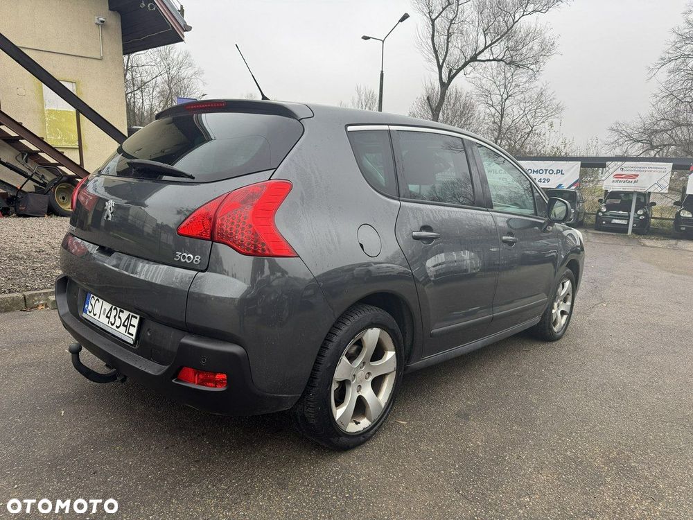 Peugeot 3008 1.6 Allure - 11