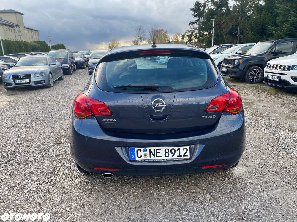 Opel Astra 1.4 Turbo Design Edition - 5