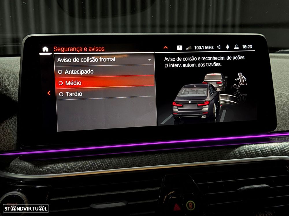 BMW 530 e Pack Desportivo M - 29