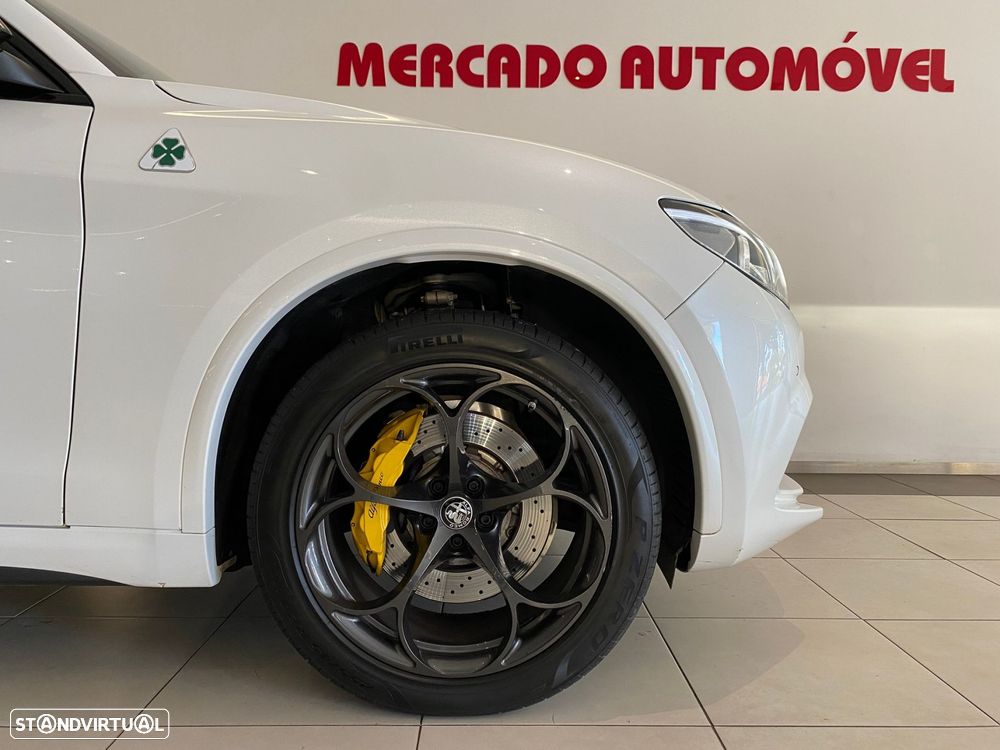 Alfa Romeo Stelvio 2.9 T Quadrifoglio AT8 Q4 - 5