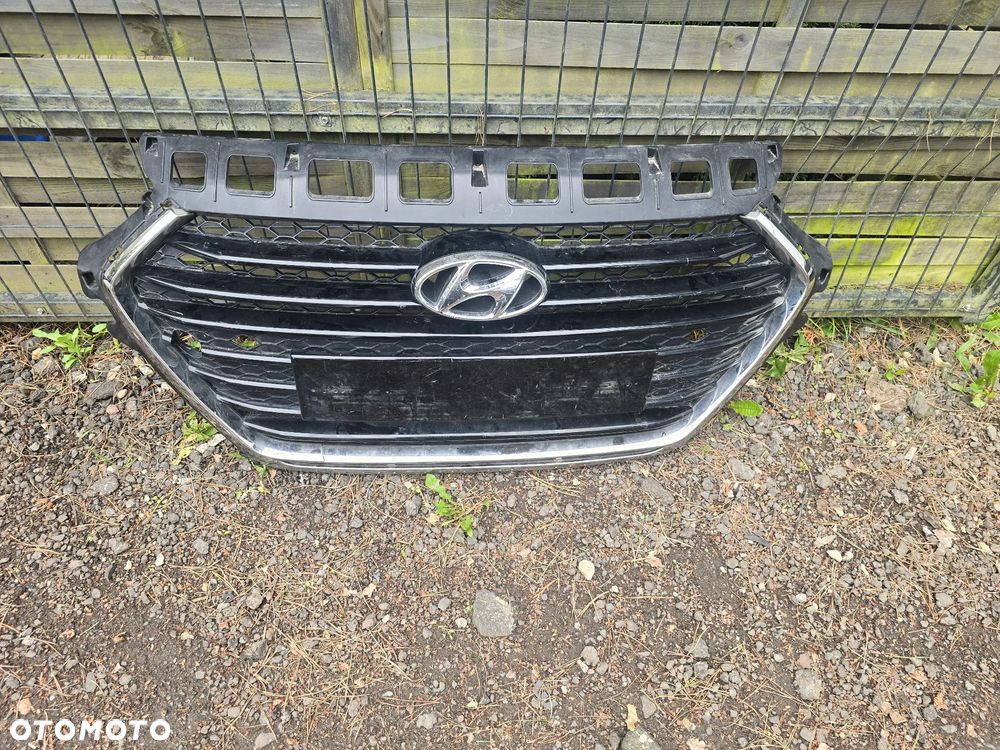 Hyundai i40 lift grill atrapa - 1