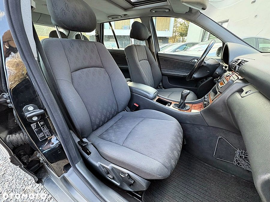 Mercedes-Benz Klasa C 200 T Kompressor Avantgarde - 30