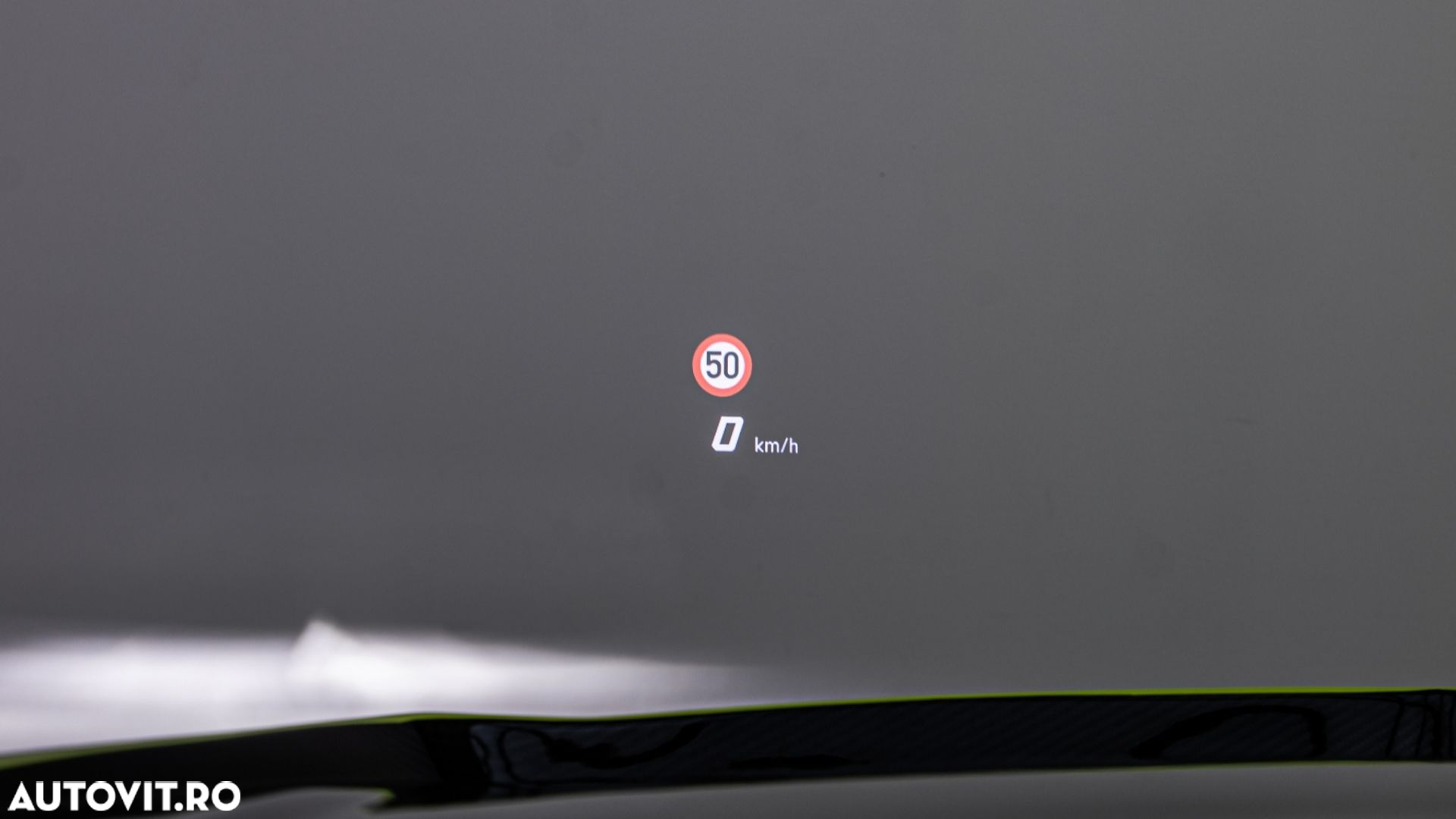 Lamborghini URUS Standard - 25