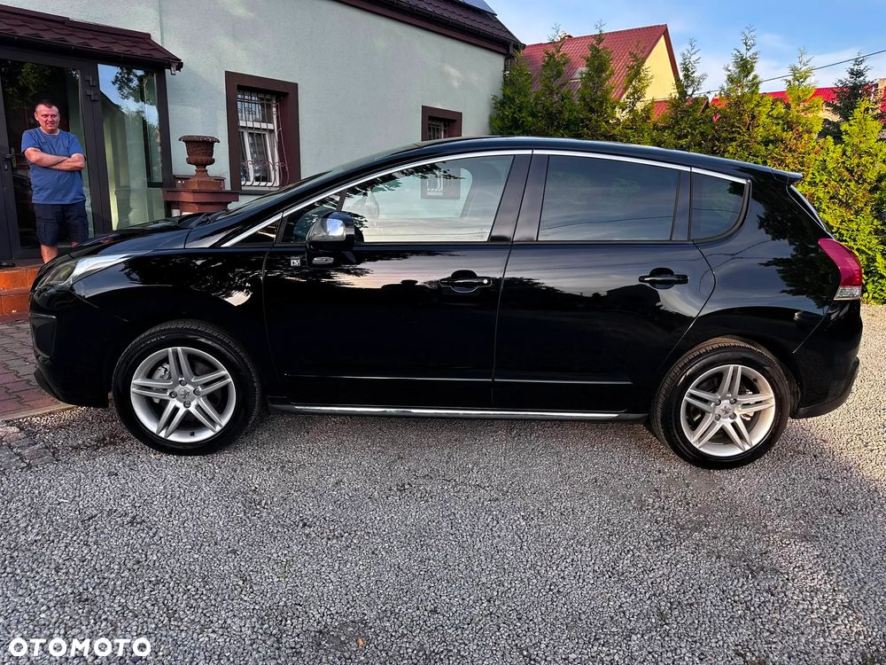 Peugeot 3008 2.0 HDi HYbrid4 - 5
