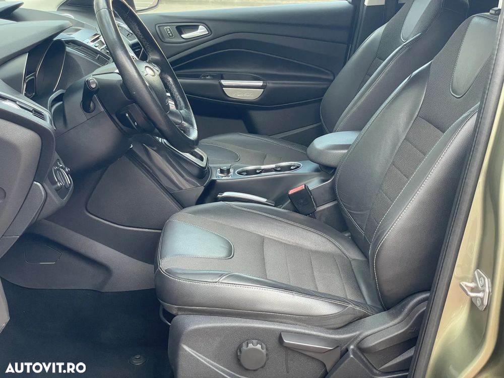 Ford Kuga - 9