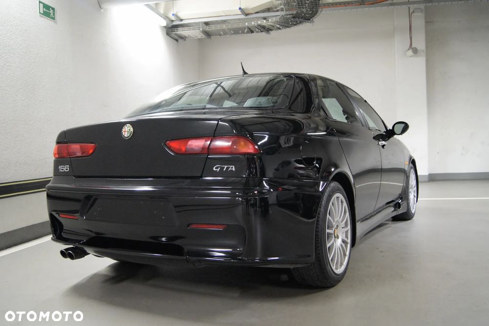 Alfa Romeo 156 3.2 24v GTA - 8