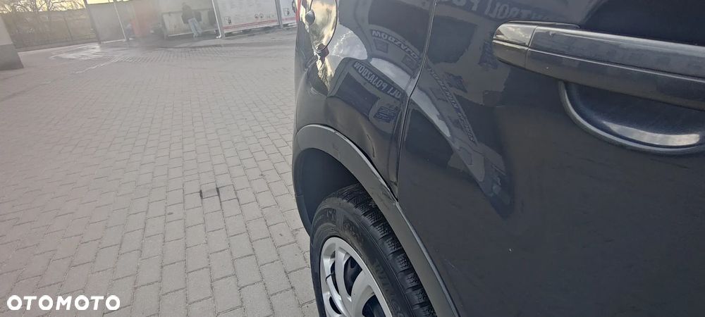 Ford Kuga 2.5 Titanium - 6