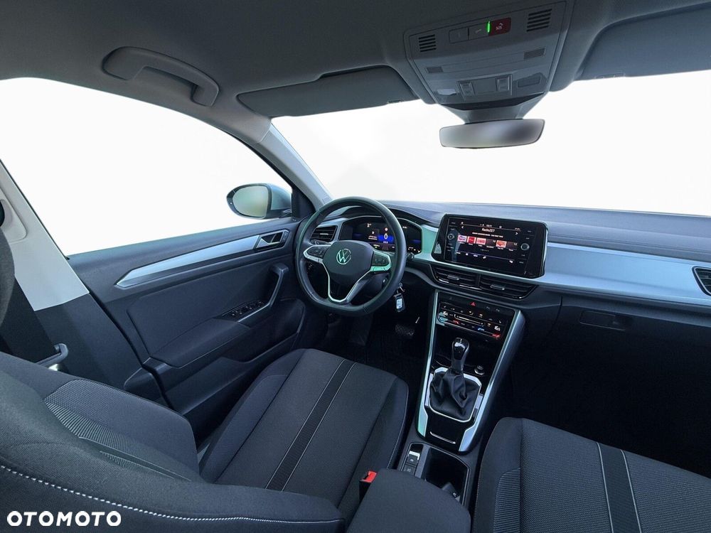 Volkswagen T-Roc - 17