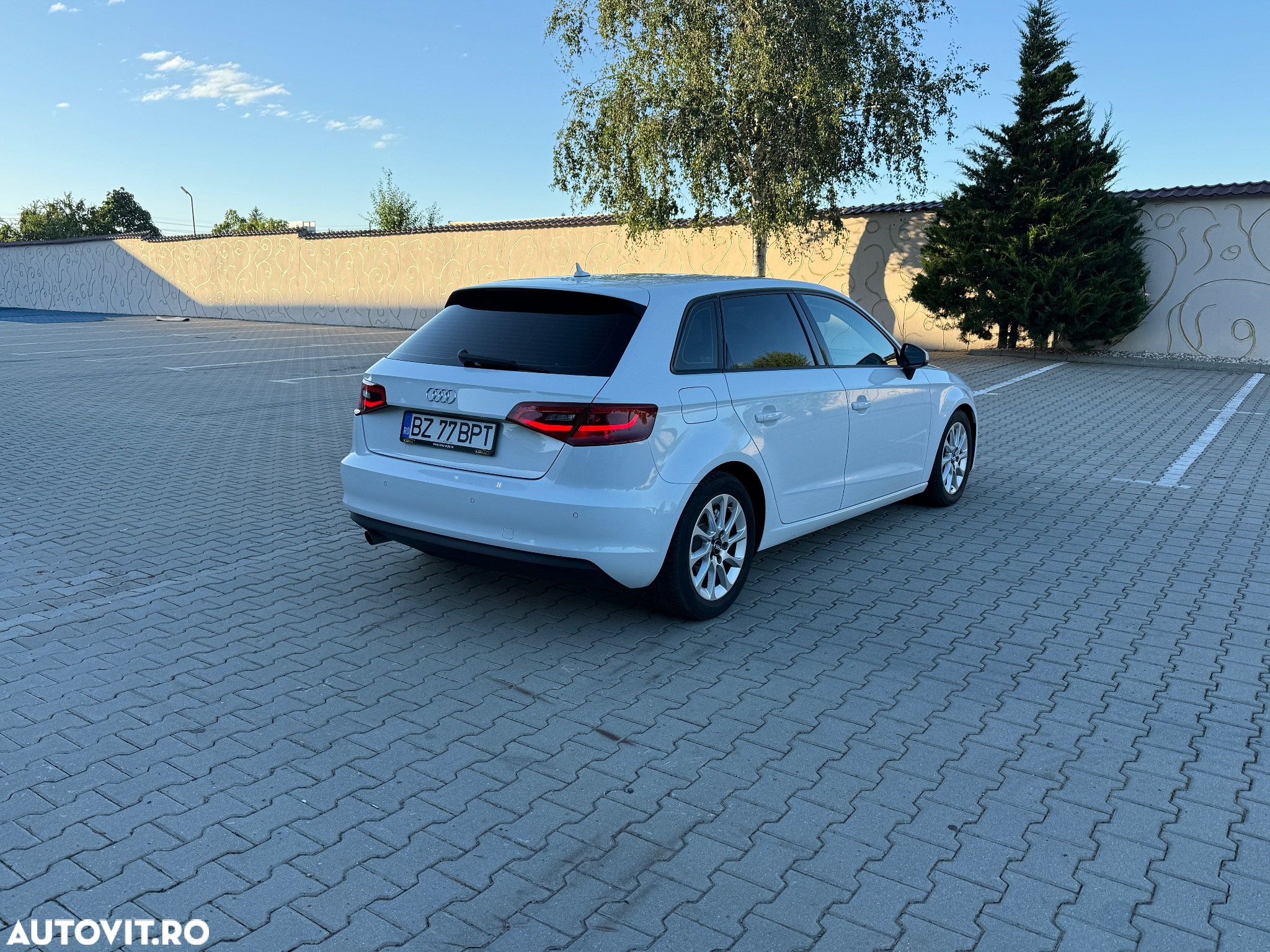 Audi A3 1.6 TDI Sportback (clean diesel) S tronic Attraction - 6