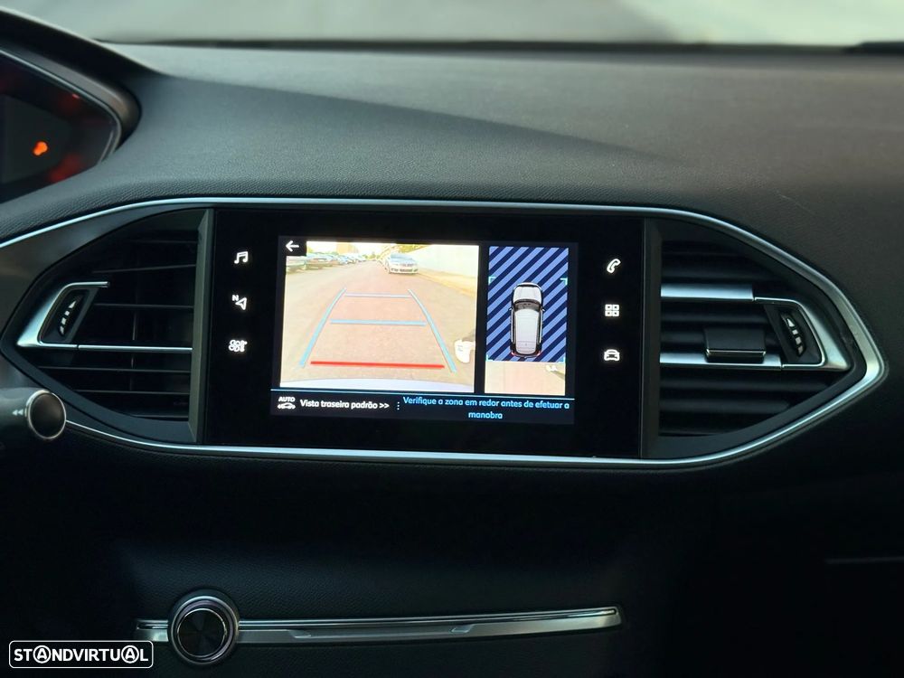 Peugeot 308 1.2 PureTech Allure EAT8 - 8