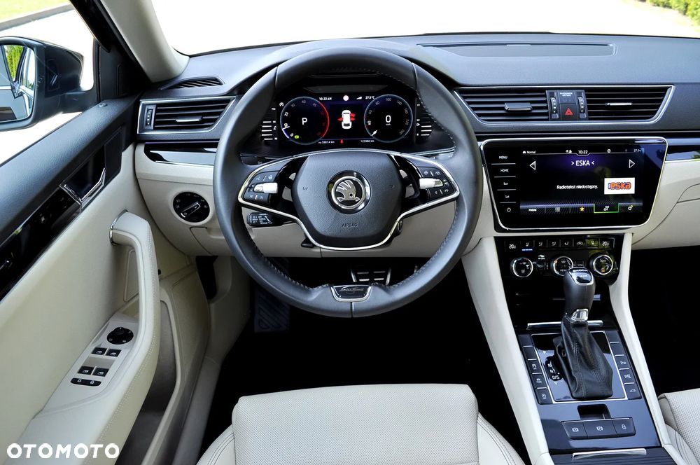 Skoda Superb 2.0 TDI SCR 4x4 L&K DSG - 24
