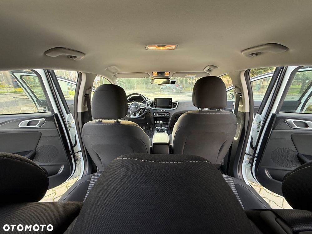 Kia XCeed 1.5 T-GDI M - 26