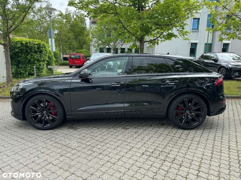 Audi Q8 - 3