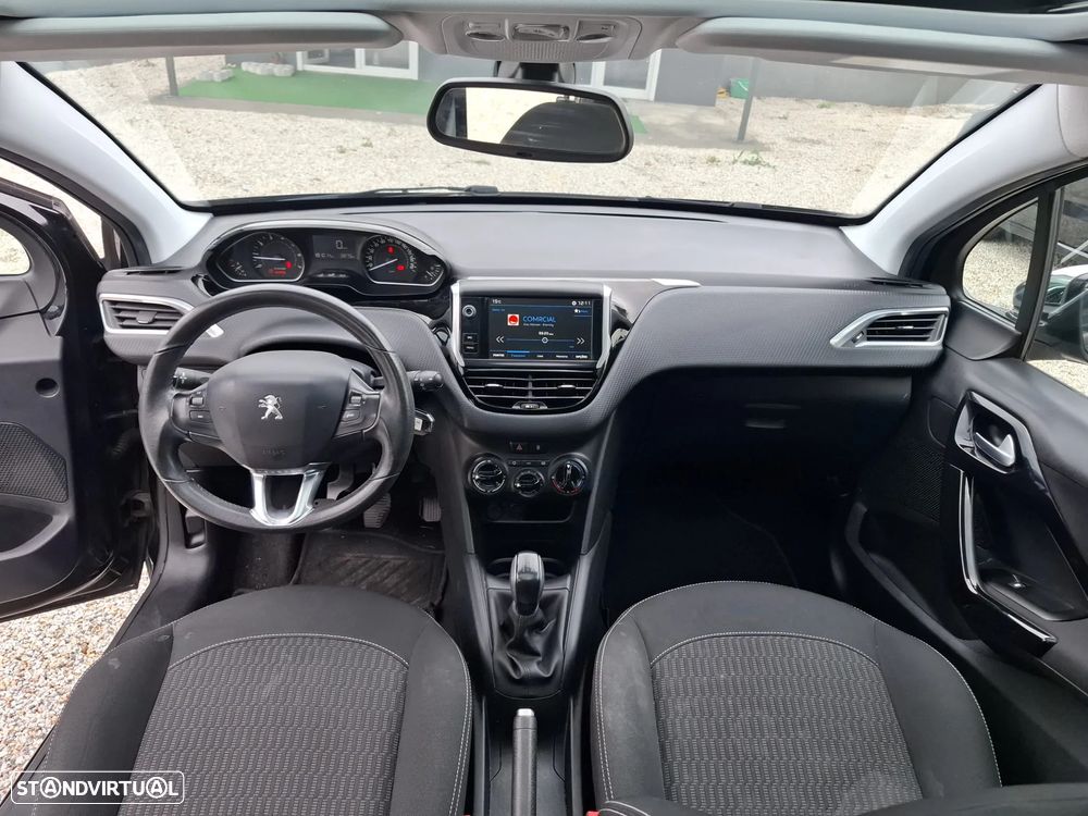 Peugeot 208 PureTech 82 Start & Stop Style - 21