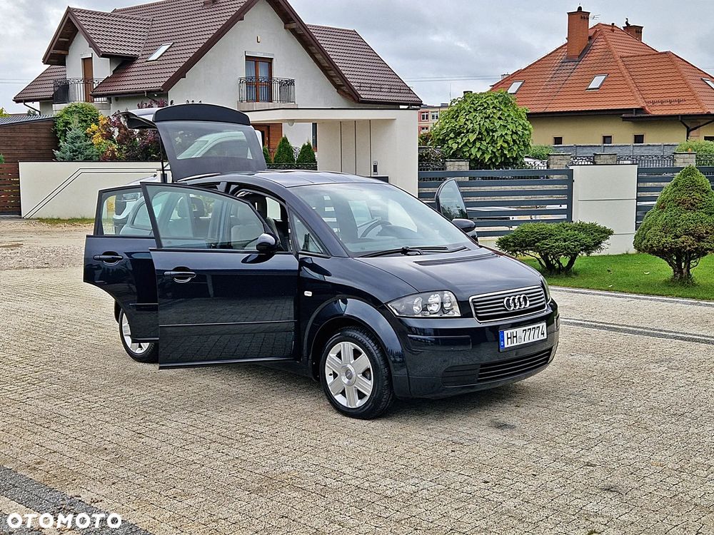 Audi A2 1.4 - 15