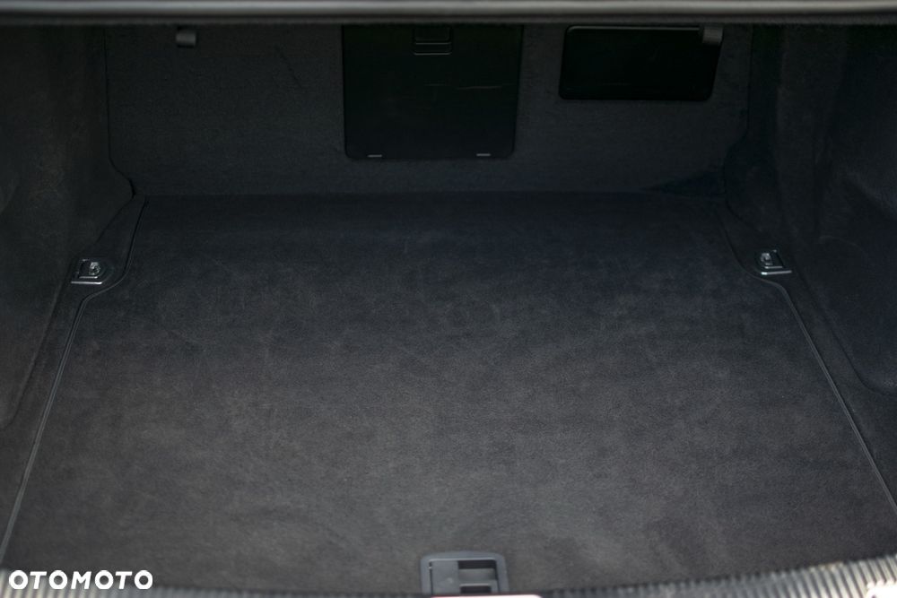 Audi S8 4.0 TFSI Quattro - 34