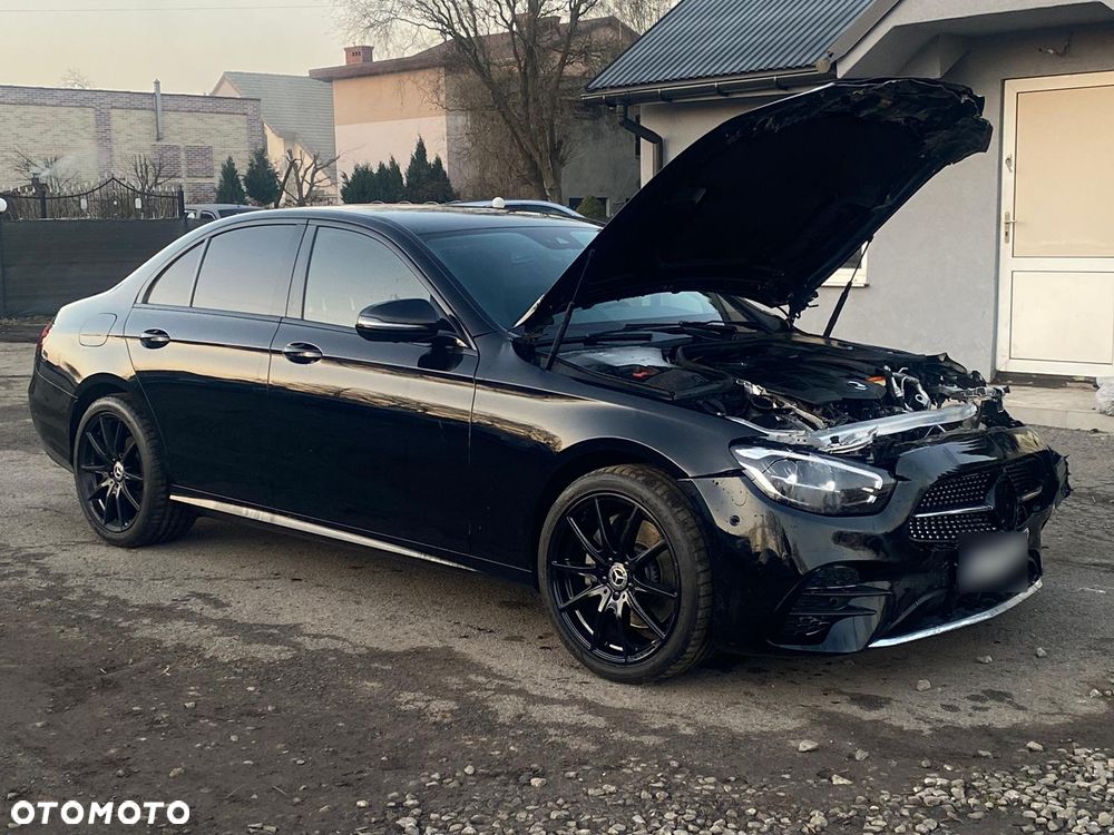 Mercedes-Benz Klasa E 220 d 4-Matic AMG - 12