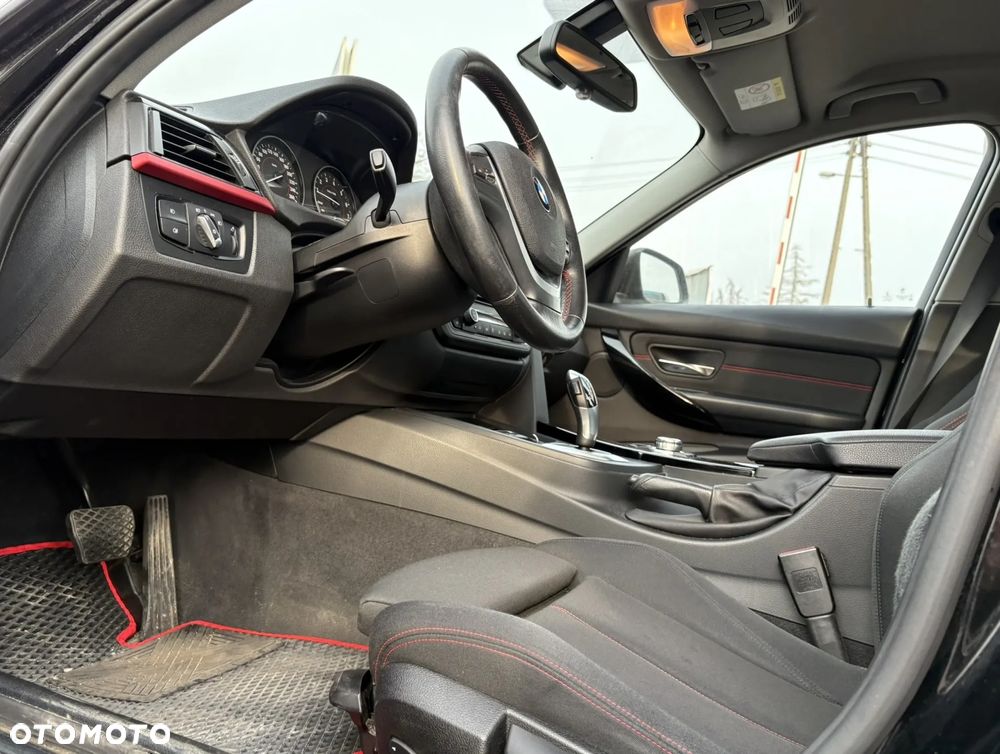 BMW Seria 3 316i Sport Line - 11