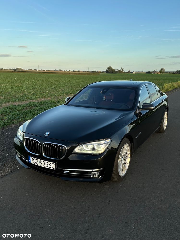 BMW Seria 7 750i xDrive Edition Exclusive - 5