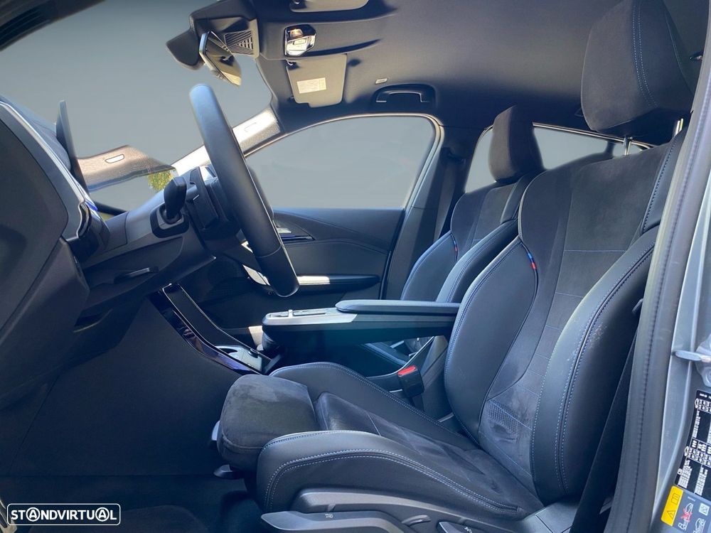 BMW iX2 eDrive20 Pack Desportivo M - 3