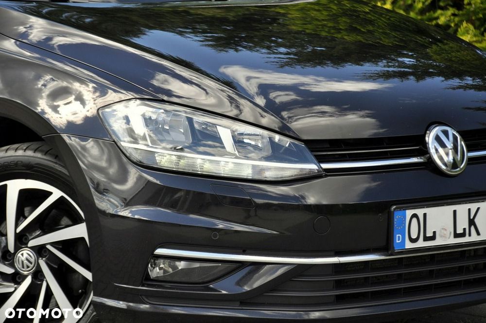Volkswagen Golf - 12