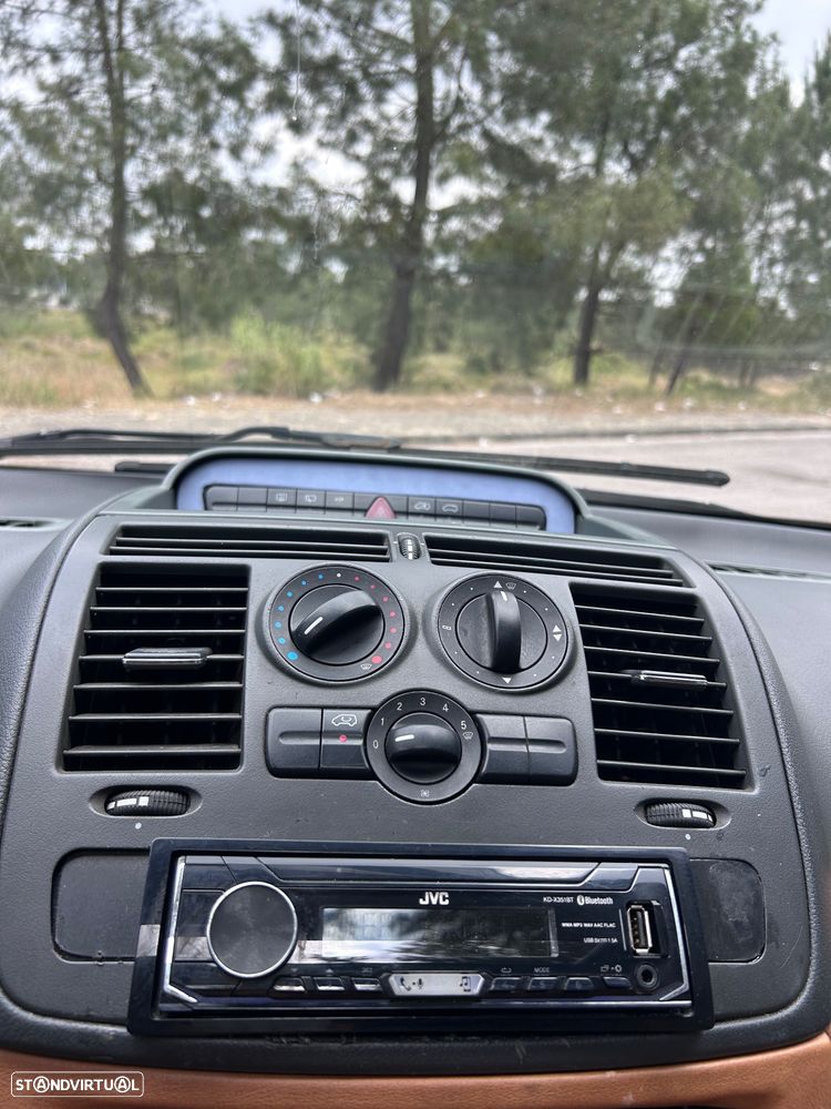 Mercedes-Benz Vito 111 - 10