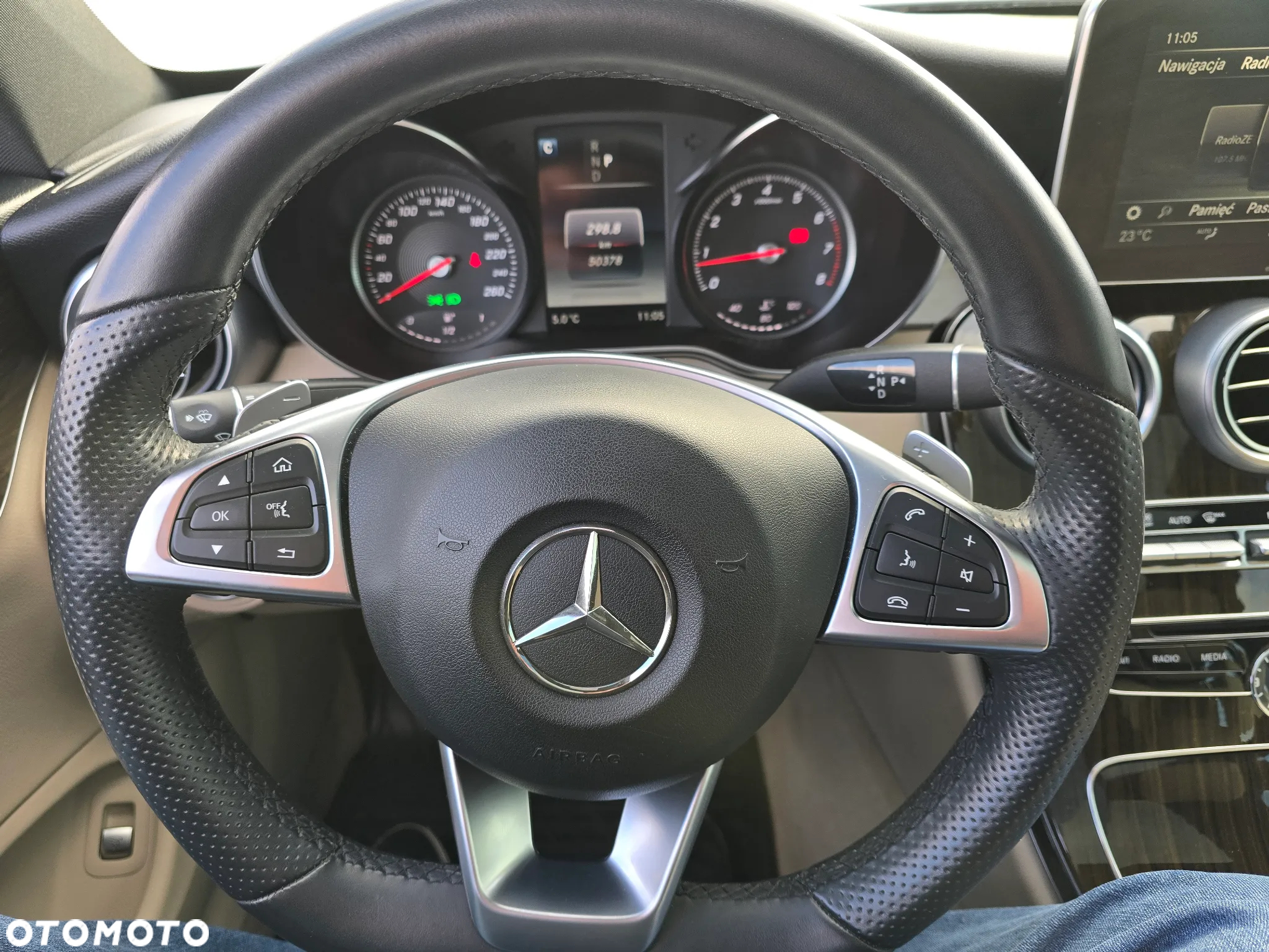 Mercedes-Benz Klasa C 300 Coupe 4Matic 9G-TRONIC - 26