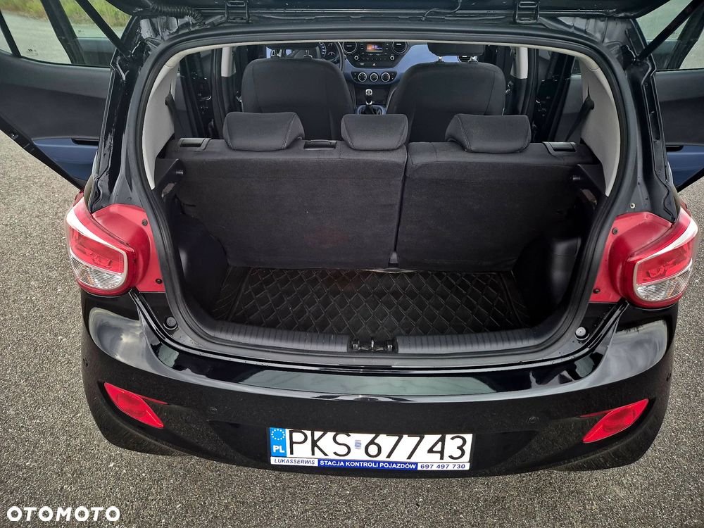 Hyundai i10 1.0 BlueDrive Black Line - 16
