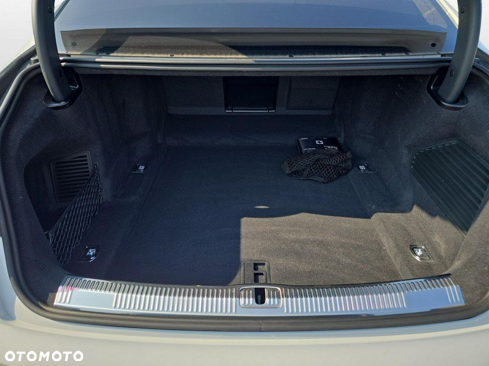 Audi A8 50 TDI quattro tiptronic - 15