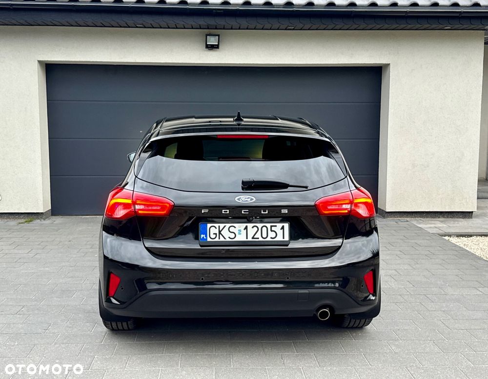 Ford Focus 1.5 EcoBlue STart-Stopp-System TITANIUM - 32