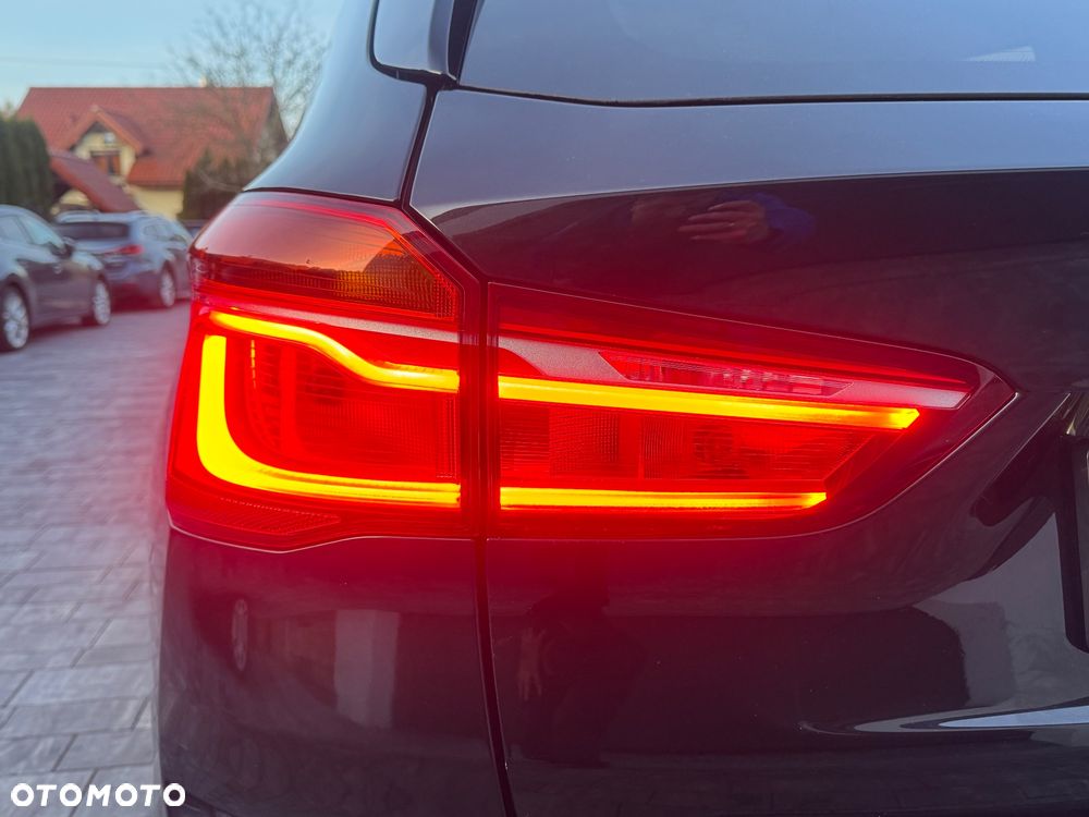 BMW X1 xDrive20i xLine - 25