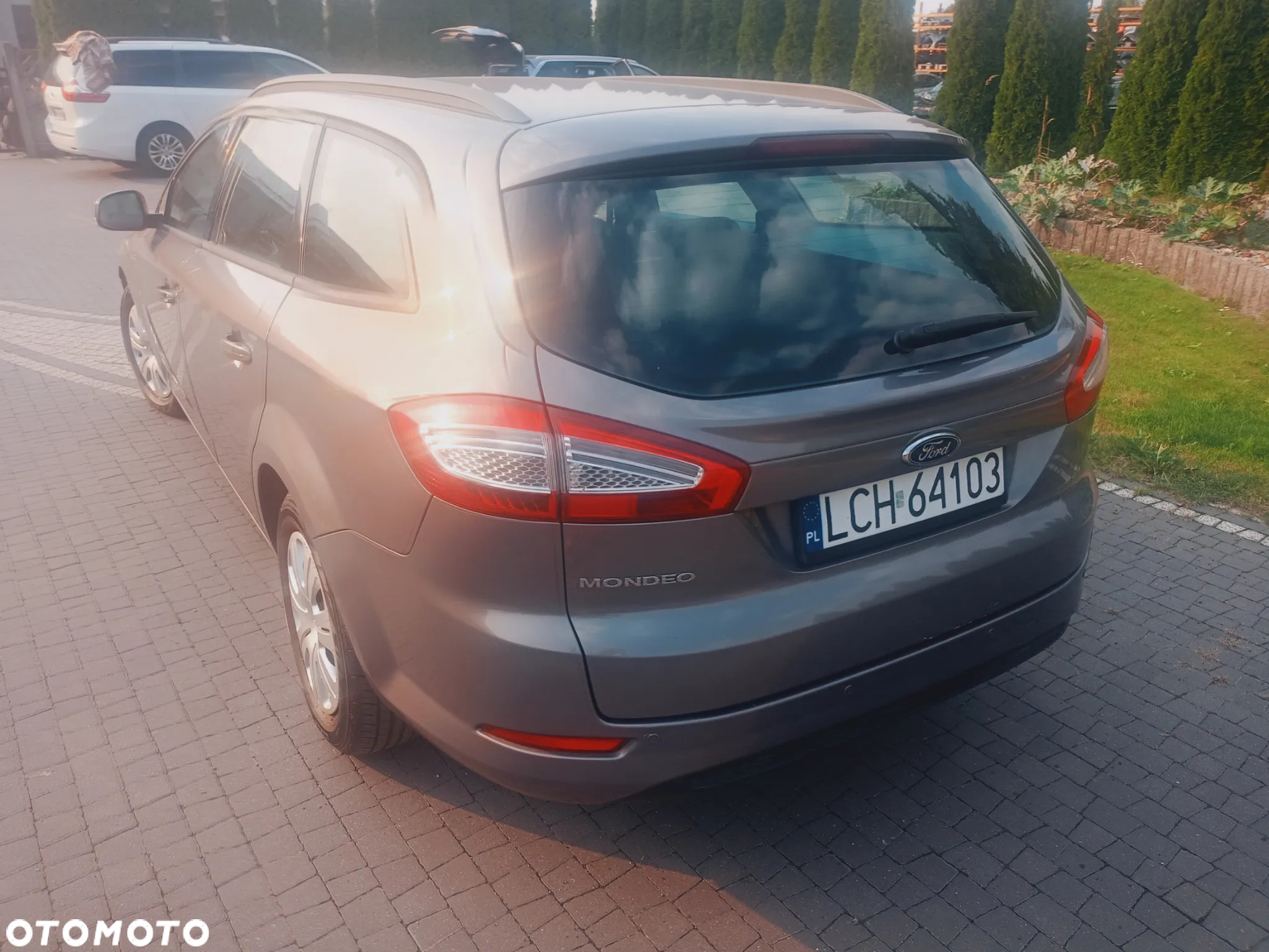 Ford Mondeo - 4