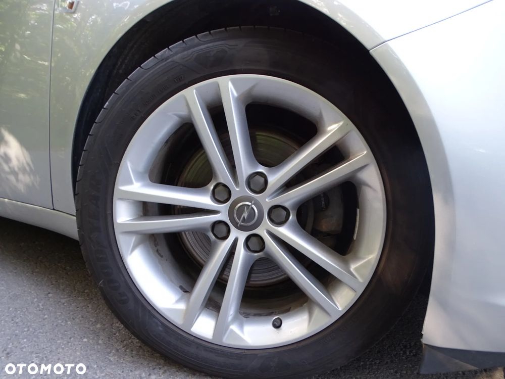 Opel Insignia 2.0 CDTI Sport - 30