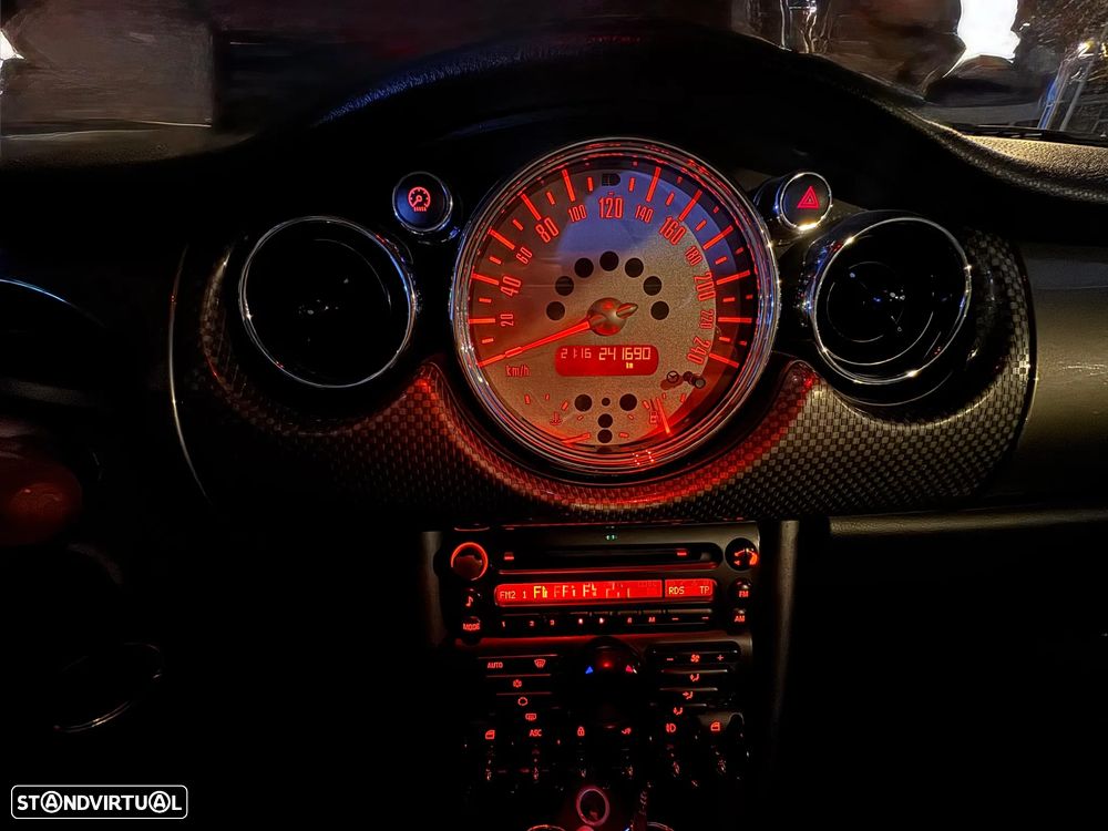 MINI 3 Portas One 1.4 D Parklane - 8