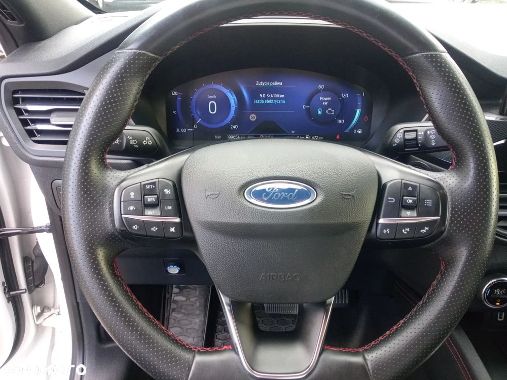 Ford Kuga 2.5P PHEV FWD ST-Line - 16