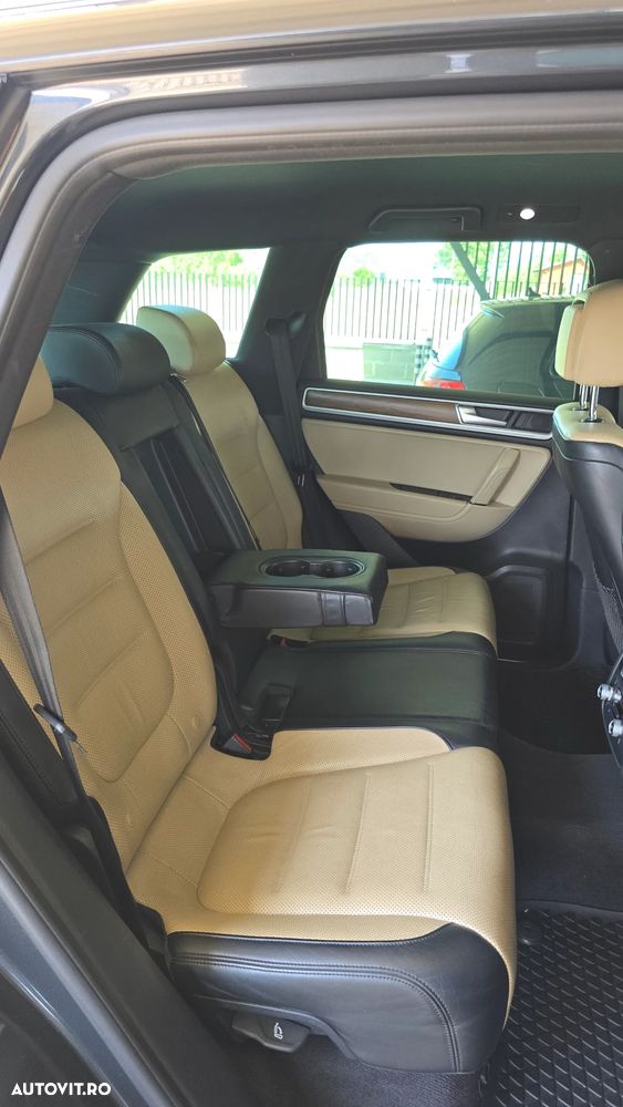 Volkswagen Touareg 3.0 V6 TDI BMT - 26