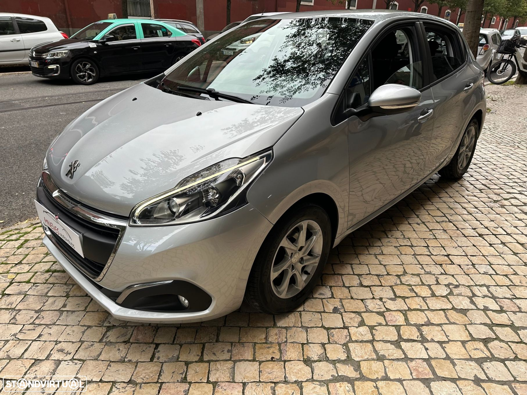 Peugeot 208 1.6 BlueHDi Style - 7
