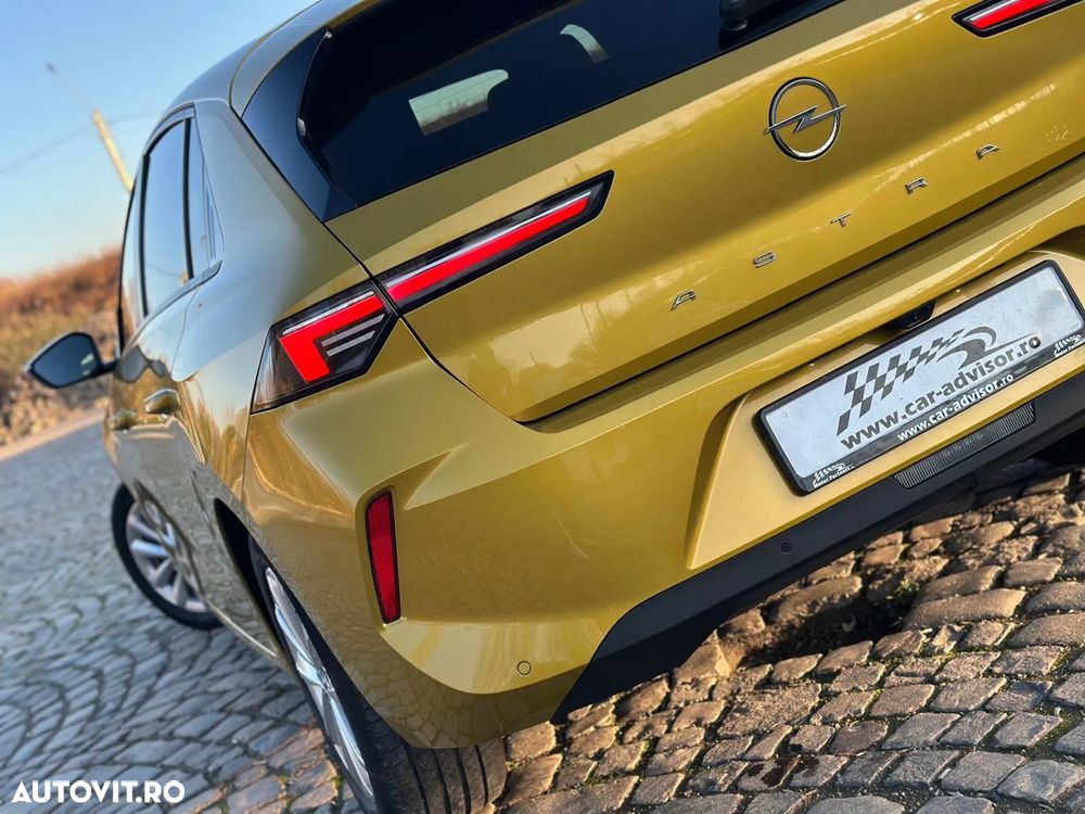 Opel Astra 1.2L Turbo Start/Stop AT8 Elegance - 17