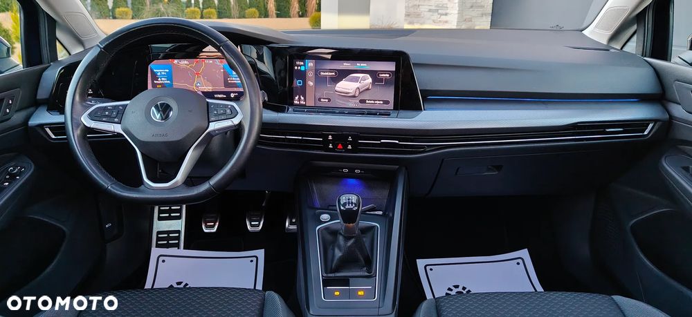 Volkswagen Golf - 18