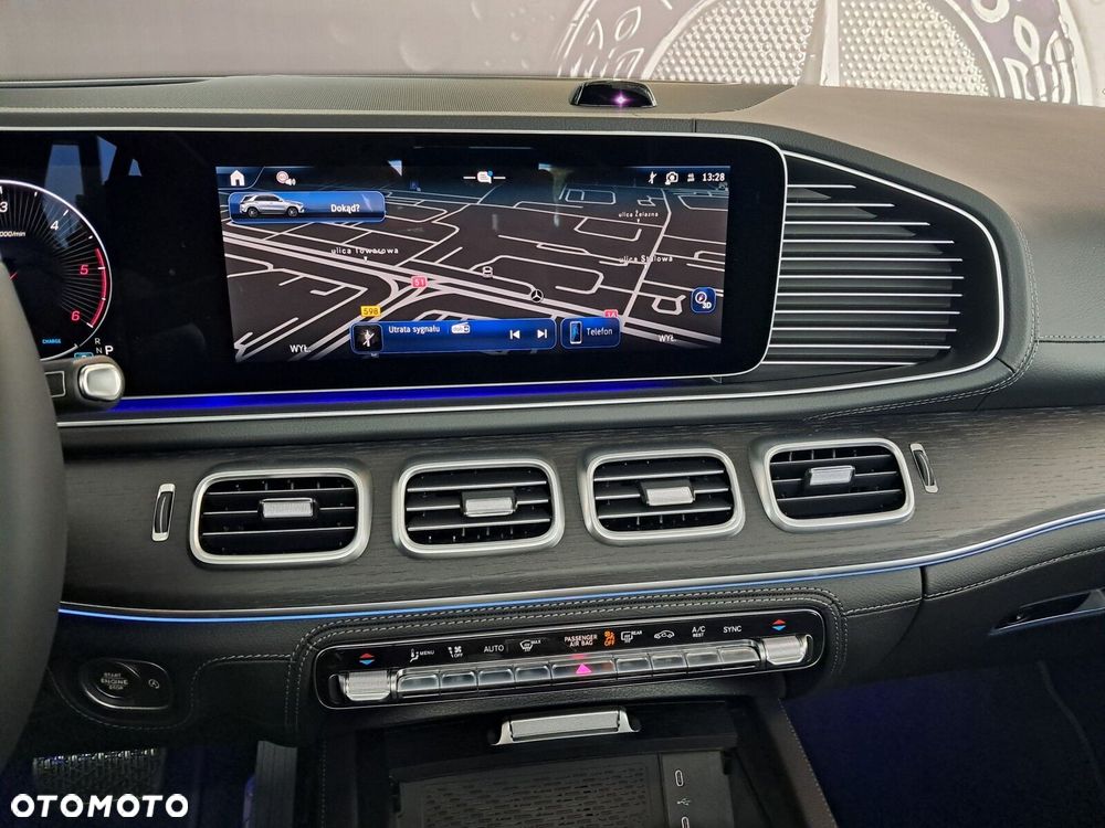 Mercedes-Benz GLE - 22