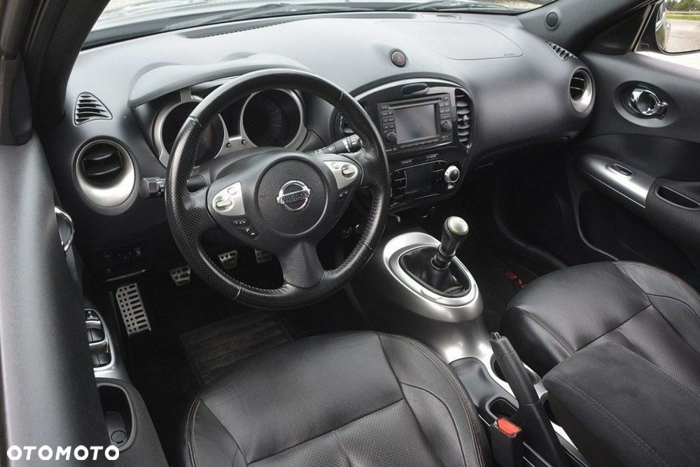 Nissan Juke 1.6 DIG-T Tekna - 17