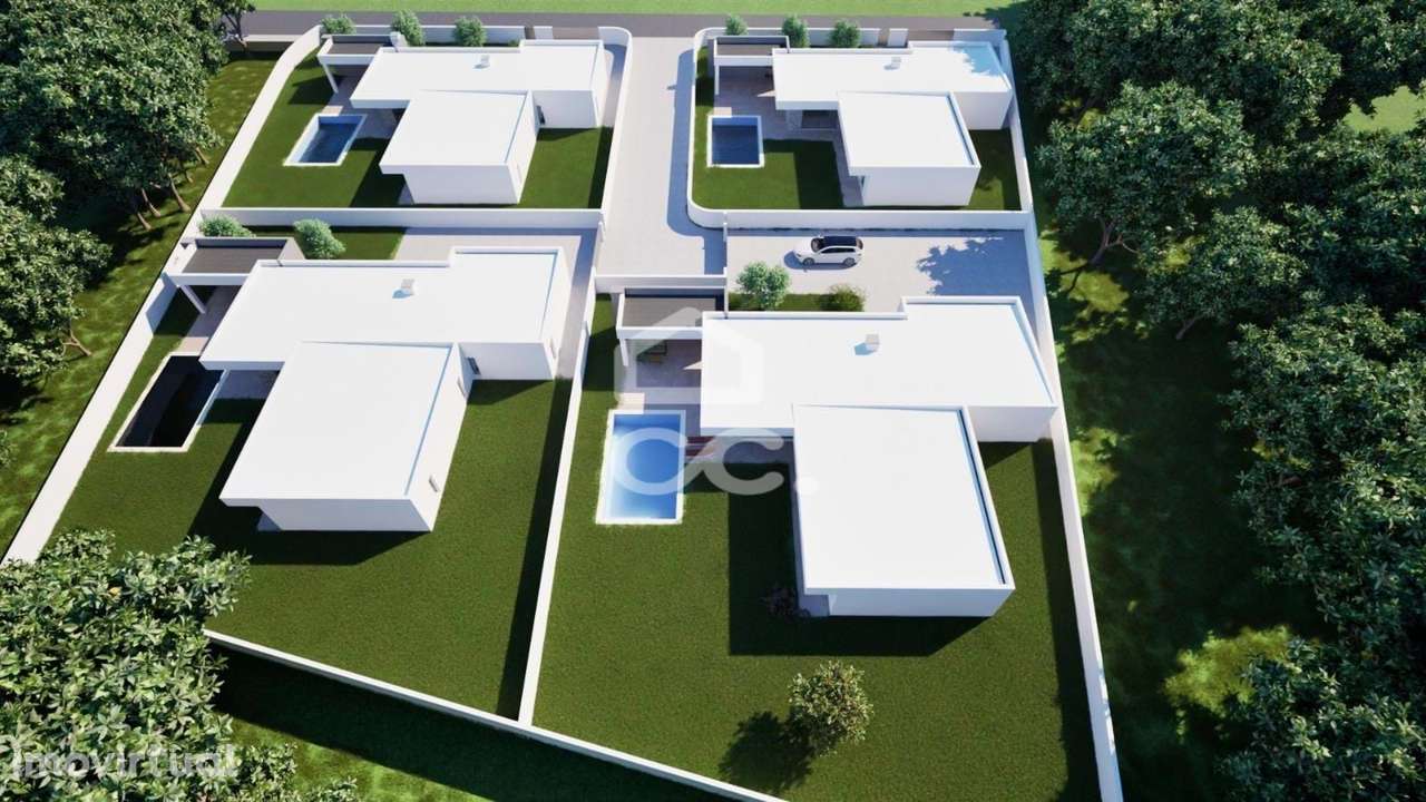 MORADIA EM CONSTRUÇÃO - Grande imagem: 4/8