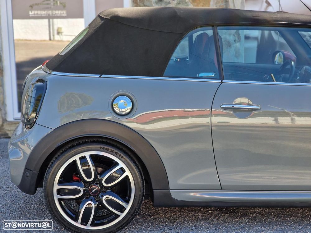 MINI Cabrio John Cooper Works Auto Desportiva - 30