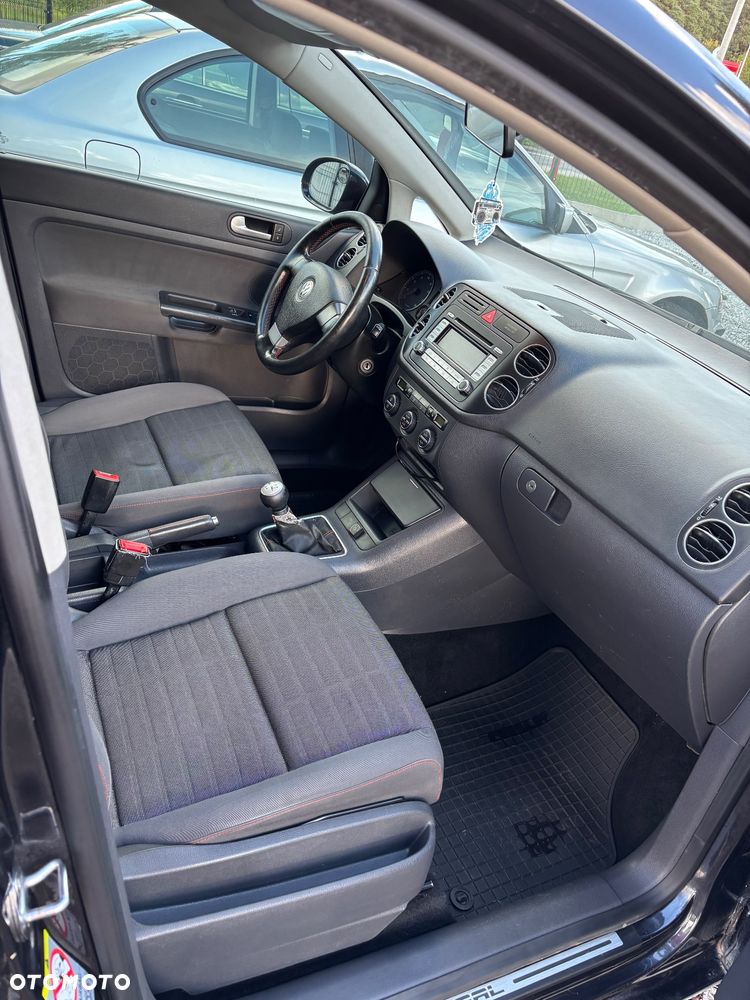 Volkswagen Golf ver-1-6-goal - 12