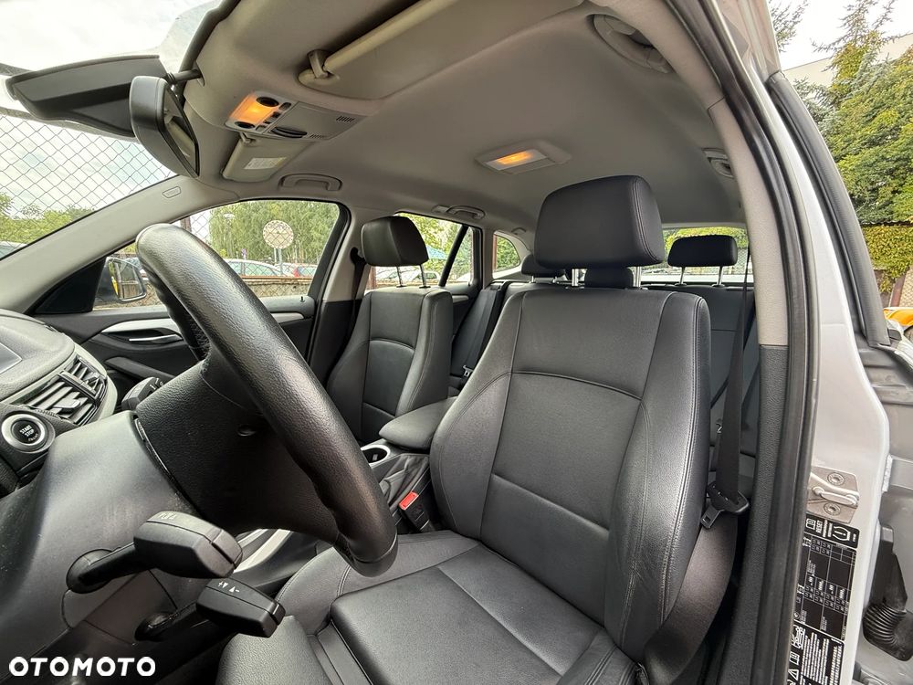 BMW X1 xDrive20i - 14